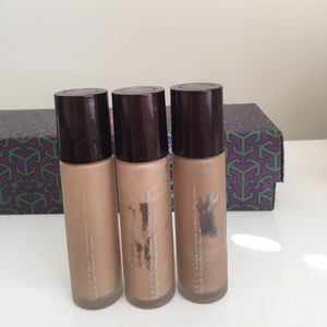 LOT OF 3 aqua luminous perfecting foundation